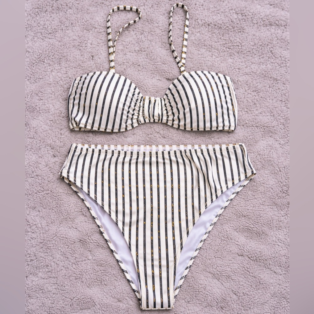 Like New Cabana del Sol Bandeau high waisted bikini size M retro pin up girl